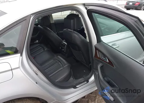 2014 Audi A6 3.0T Premium Plus z USA, uszkodzony, nr VIN WAUHGAFC5EN084975